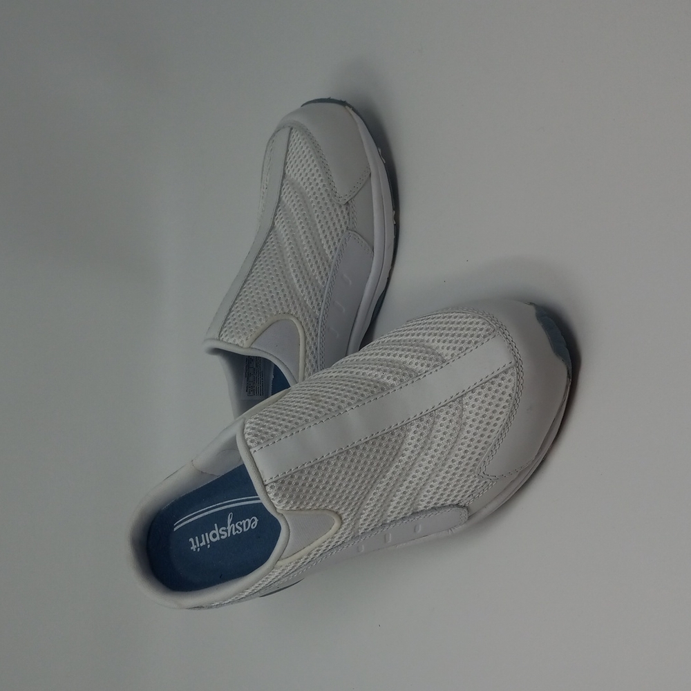 White Easy Spirit Slides size 8.5W